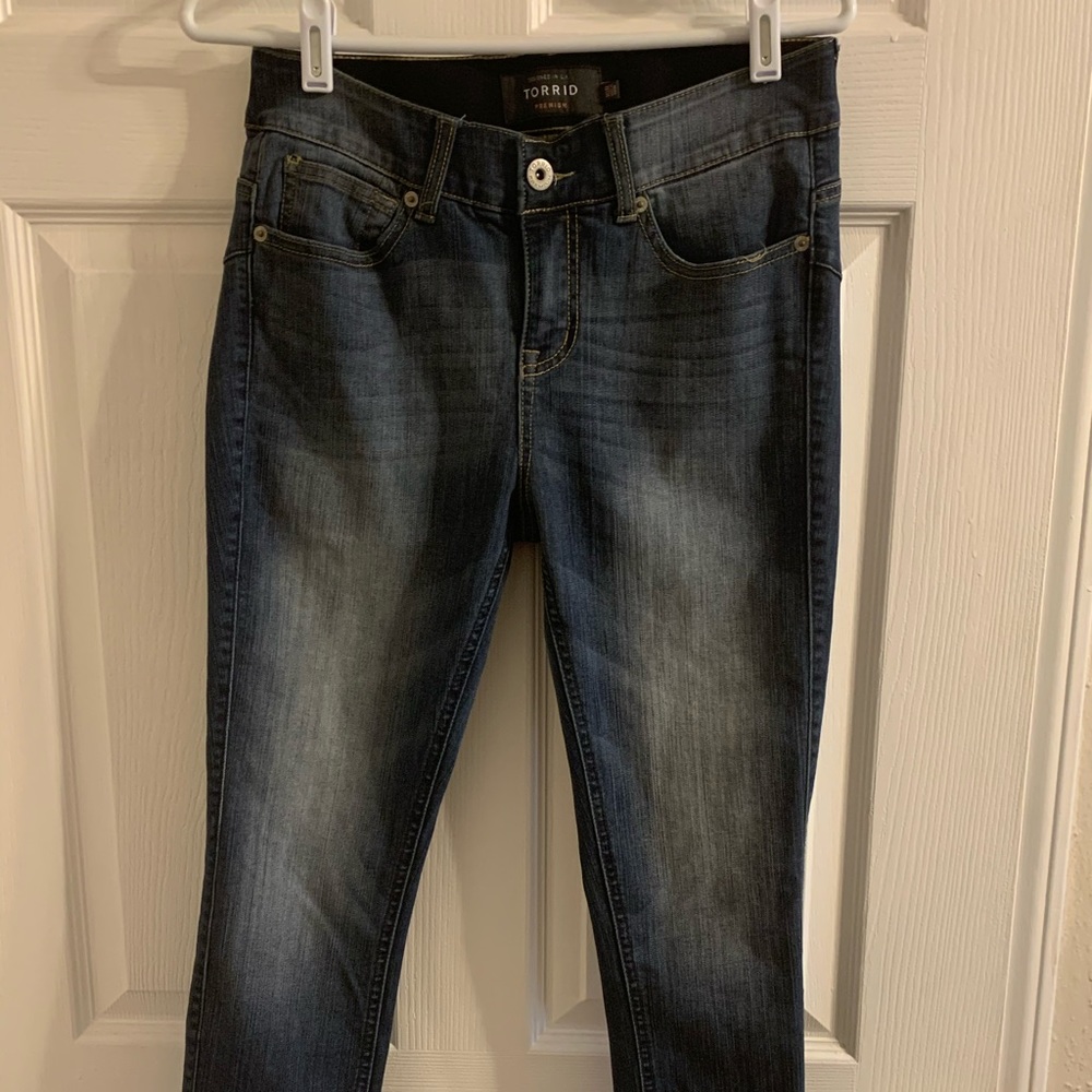 Torrid size 10 premium skinny jeans. Never worn.